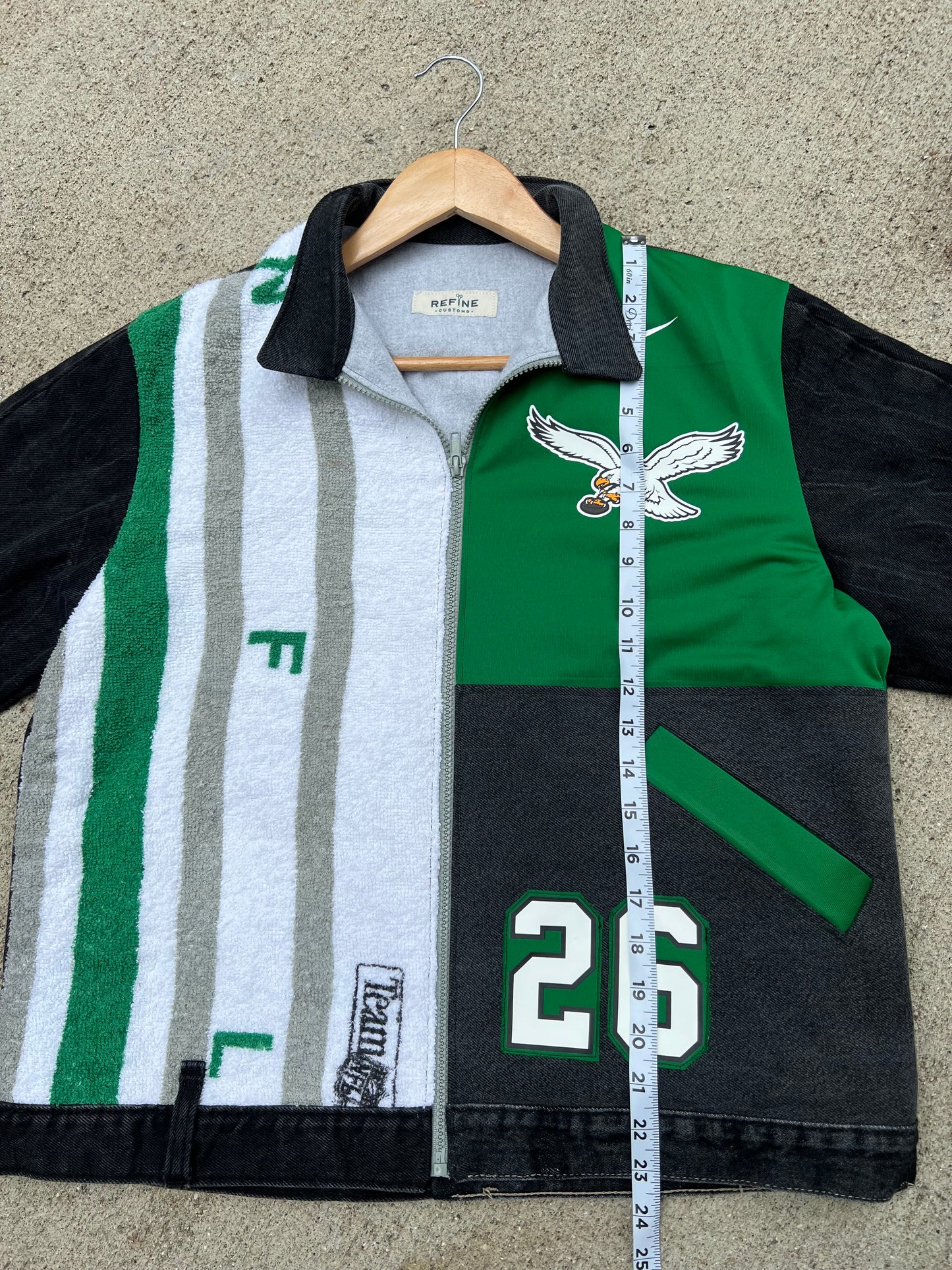 Eagles Kelly Green Denim Jacket - M