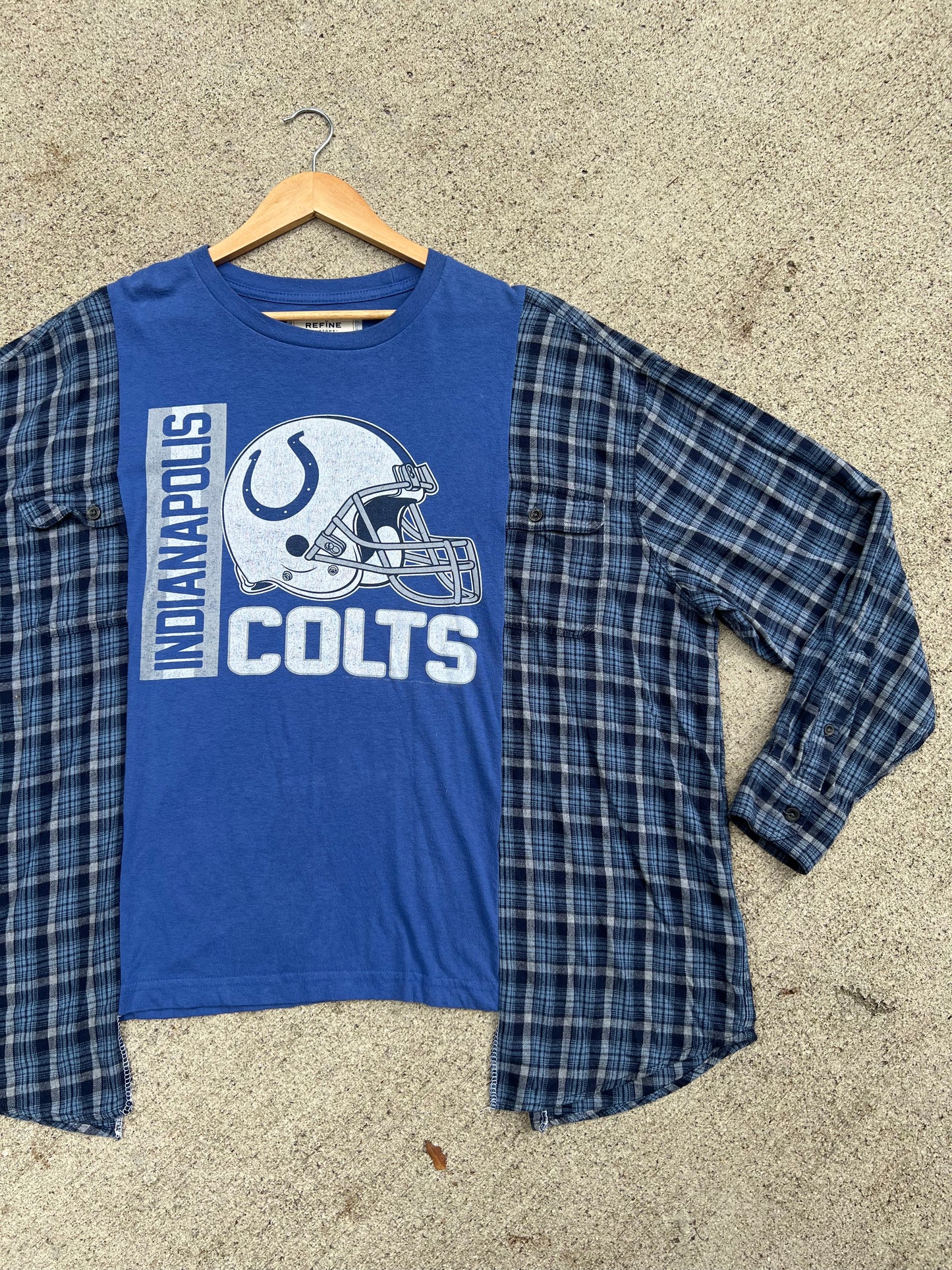 Colts Flannel Tee - One Size