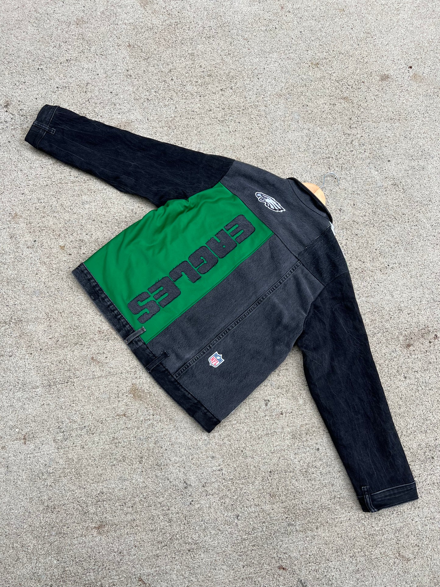 Eagles Kelly Green Denim Jacket - M