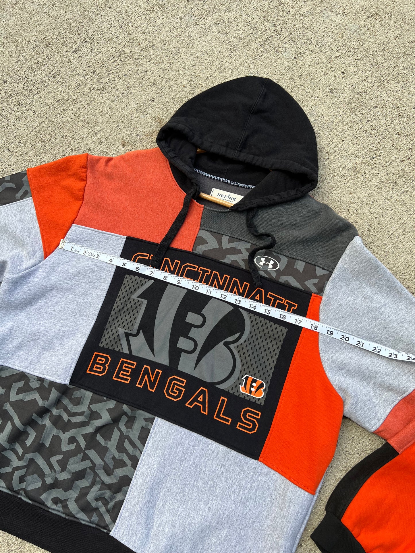 Bengals Under Armour Patchwork Hoodie - L