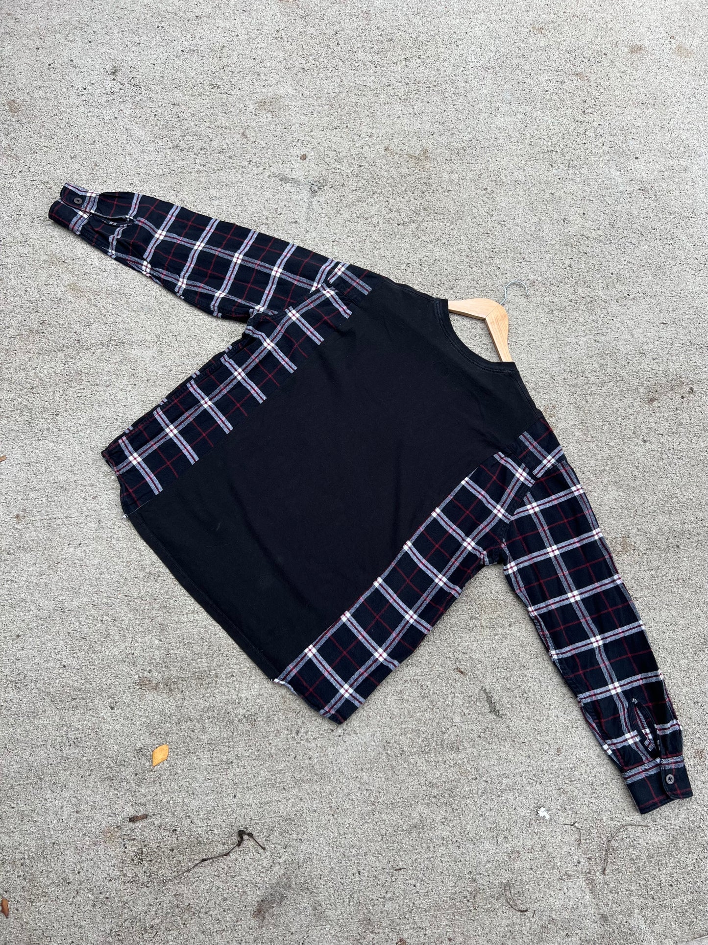 Falcons Flannel Tee - One Size