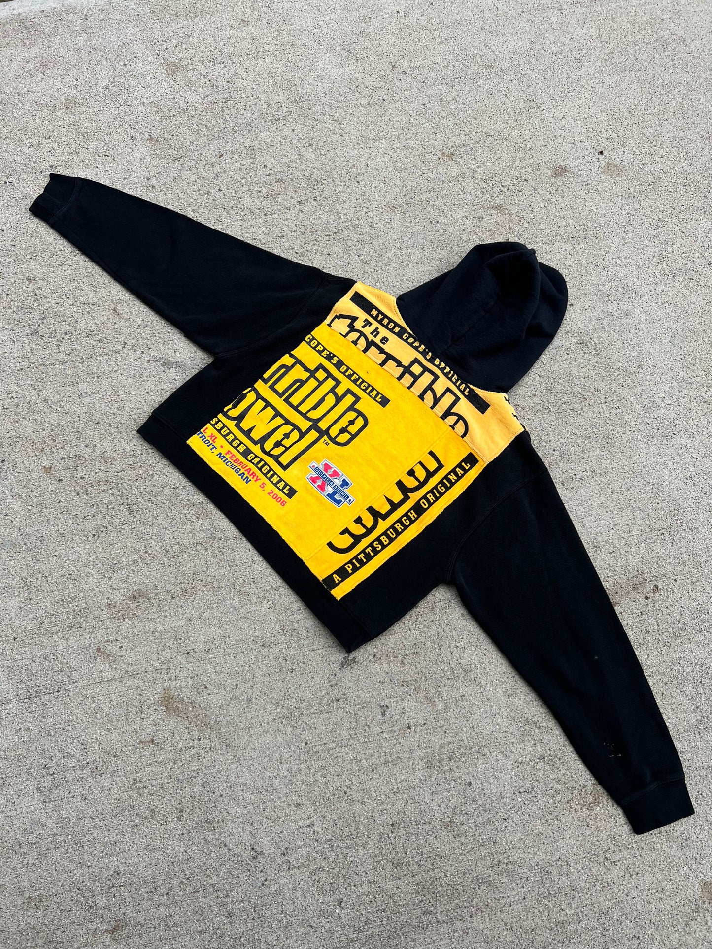 Steelers Terrible Towel Cropped Zip Up - M