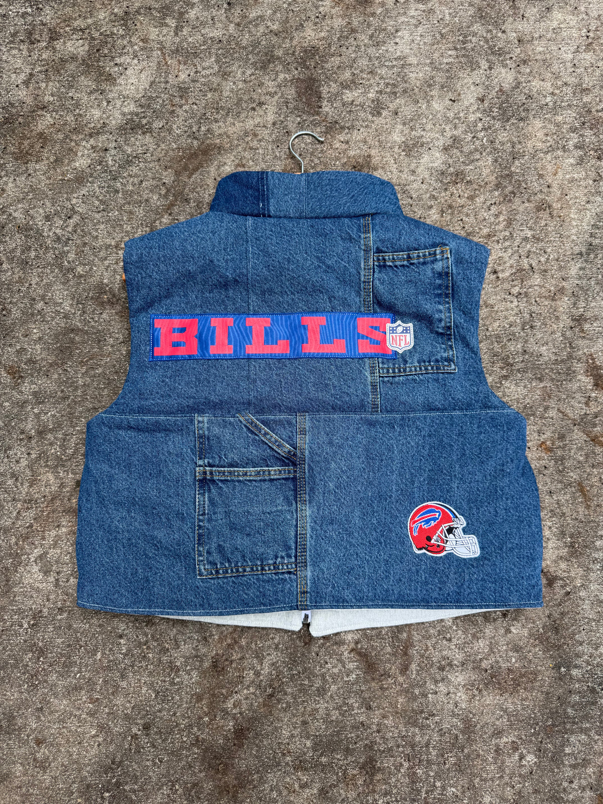 Buffalo Bills Puffer Vest - L