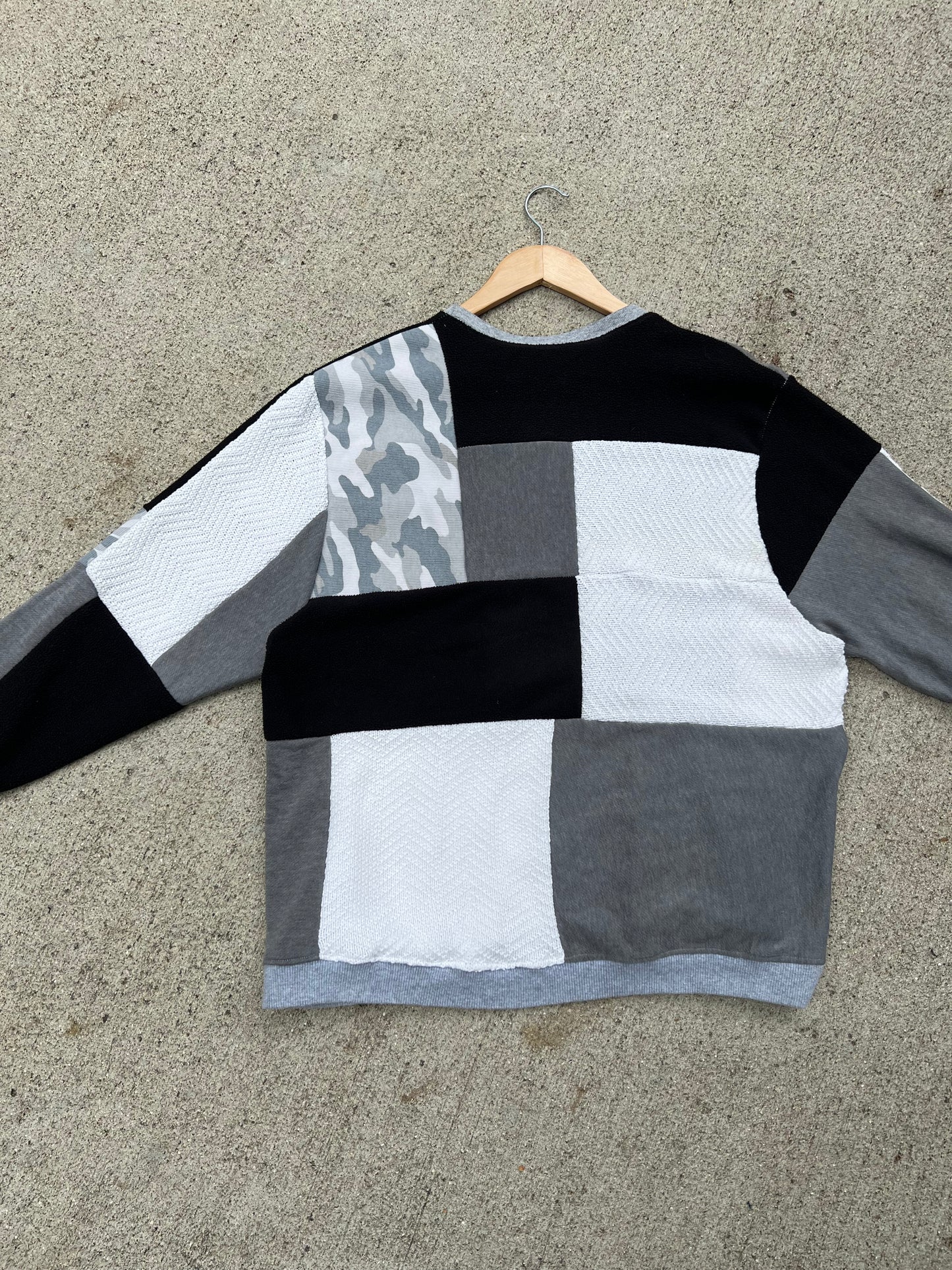 Bengals Camo Patchwork Crew - M
