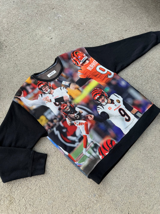 Cincinnati Bengals Tapestry Crewneck - L