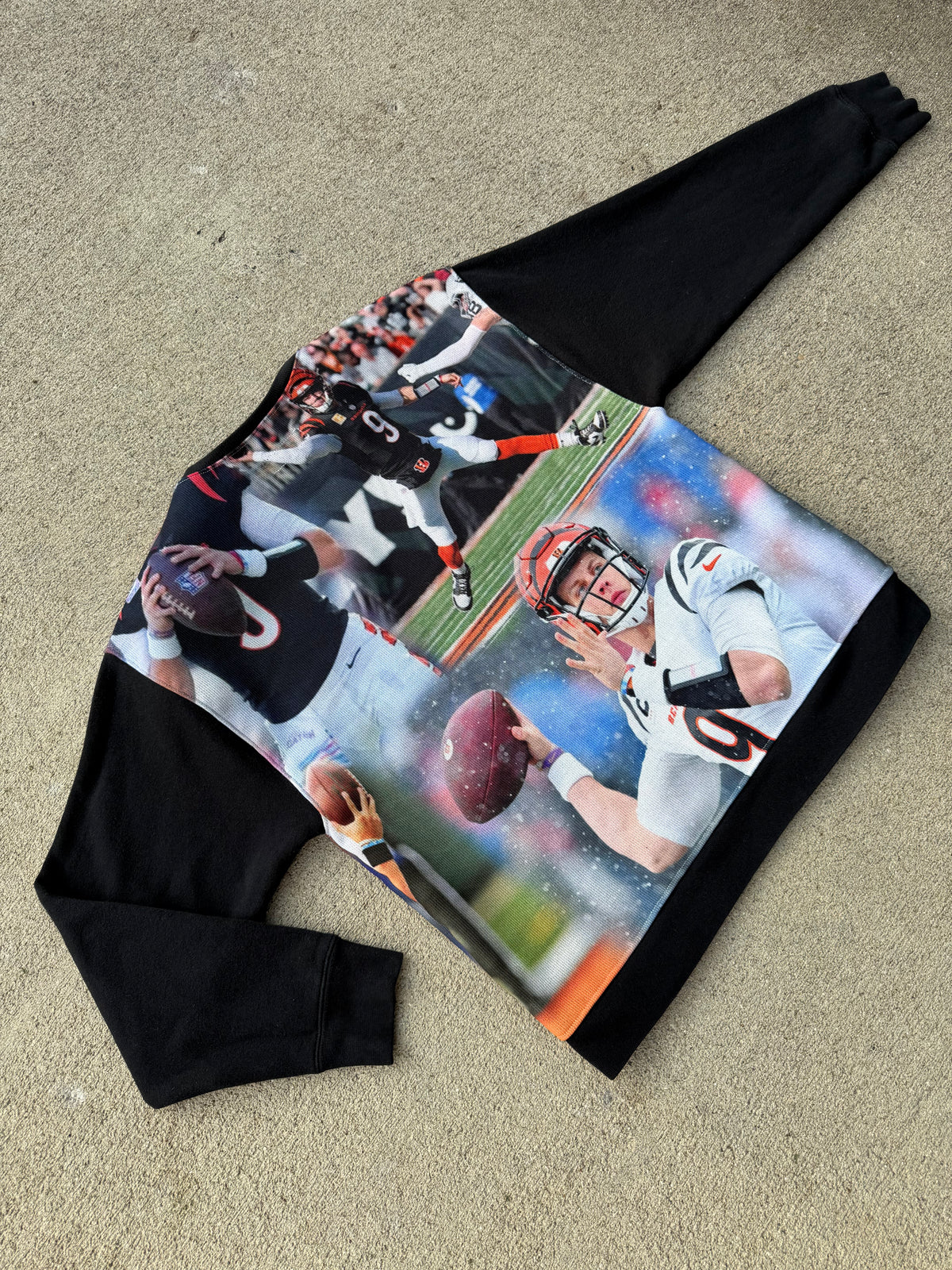 Cincinnati Bengals Tapestry Crewneck - L