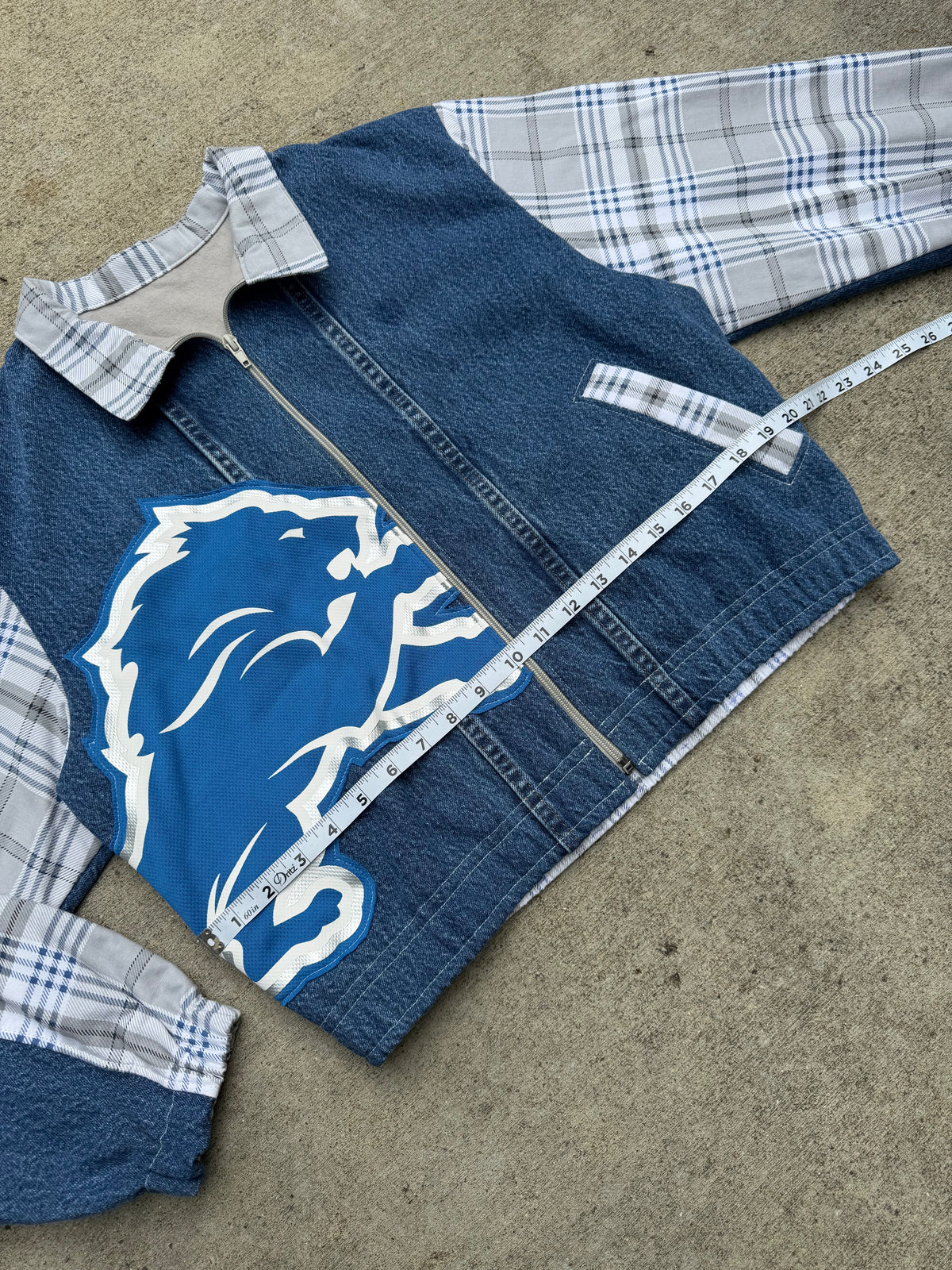 Detroit Lions Cropped Jean Jacket - L