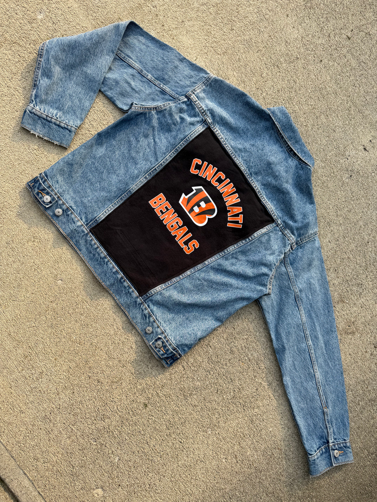 Cincinnati Bengals Jean Jacket - L