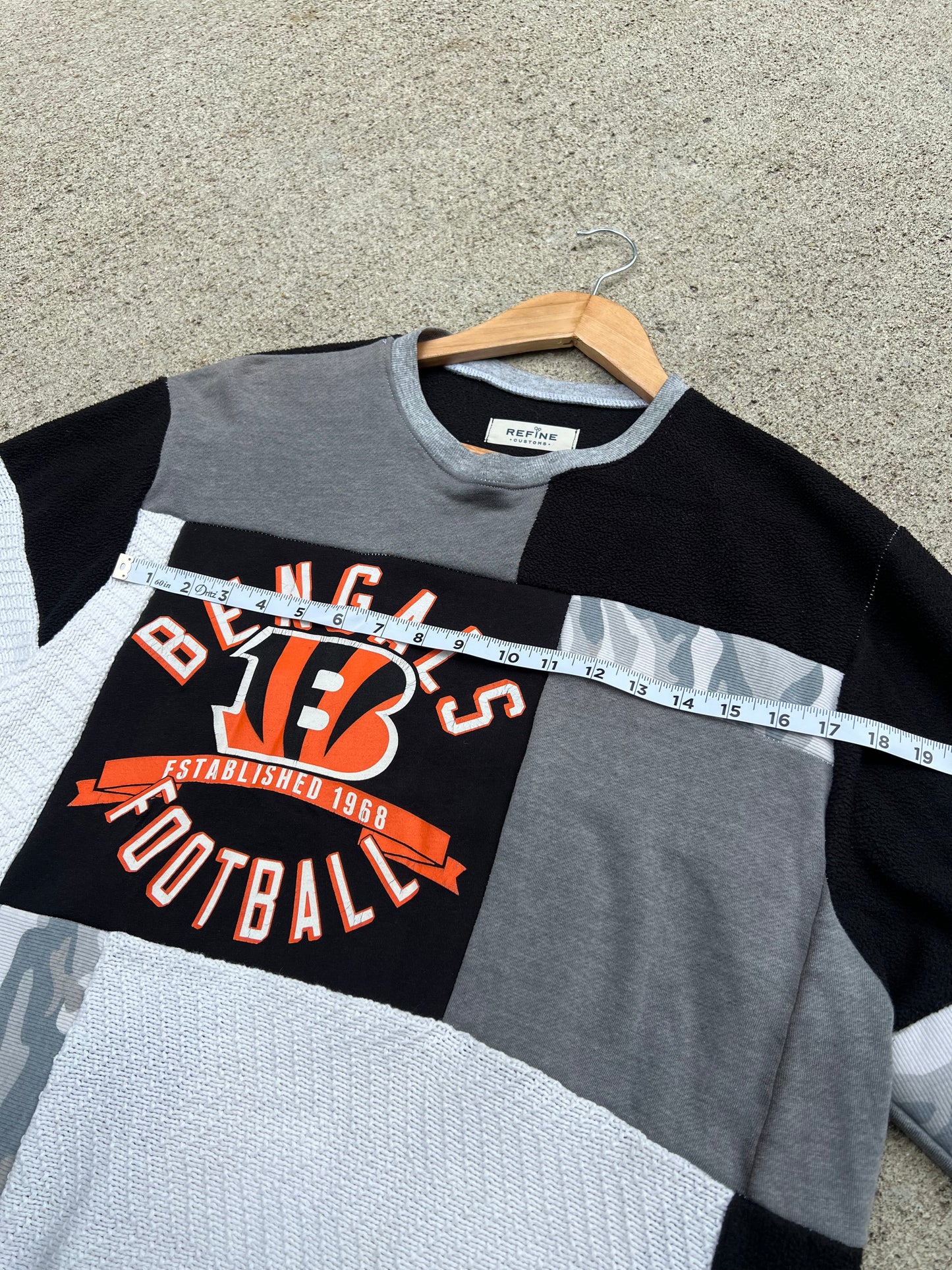 Bengals Camo Patchwork Crew - M