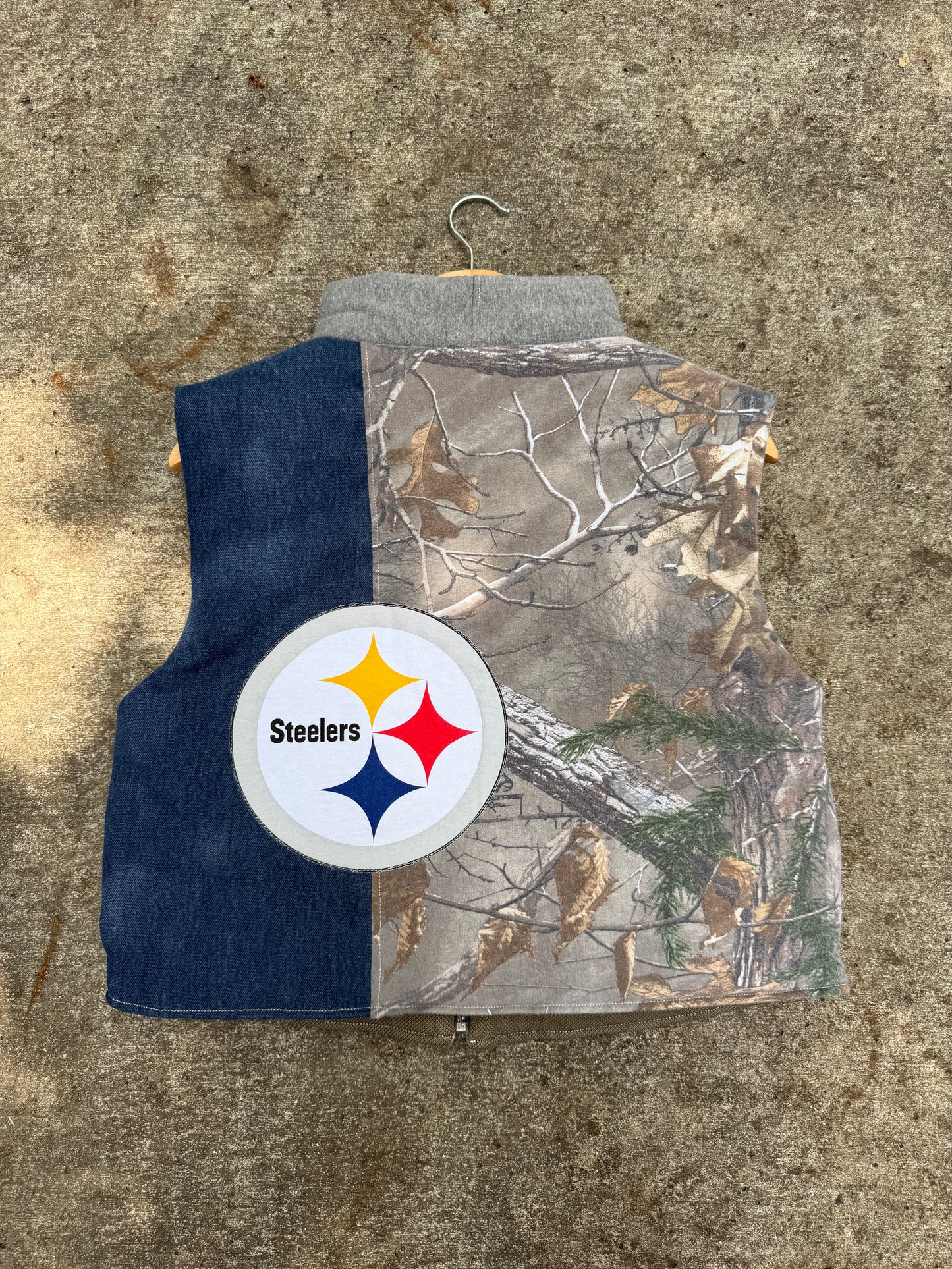 Pittsburg Steelers Puffer Vest - M
