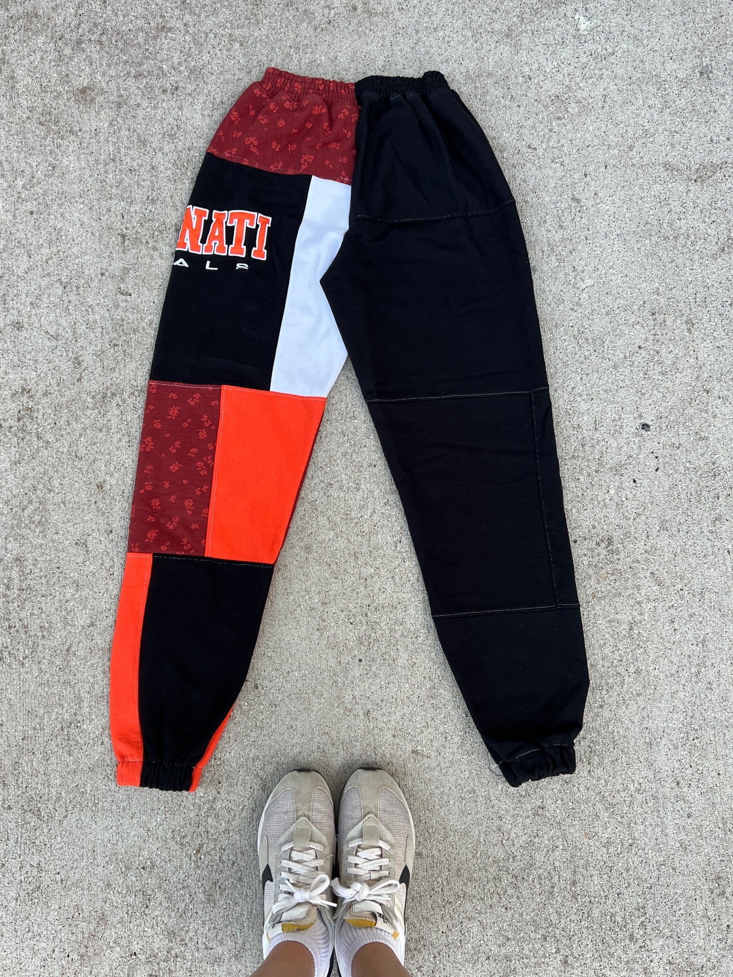 Cincy Bengals Floral Fleece Sweatpants