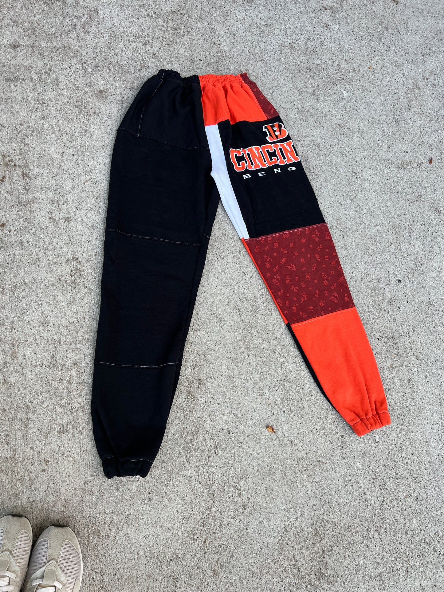 Cincy Bengals Floral Fleece Sweatpants